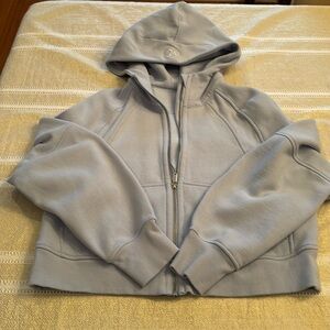 Lululemon EUC zip up scuba